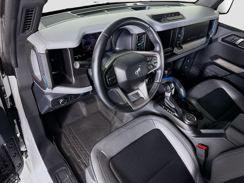 Thumbnail: 2022 Ford Bronco - 9