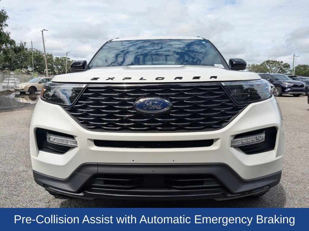 2023 Ford Explorer ST-Line