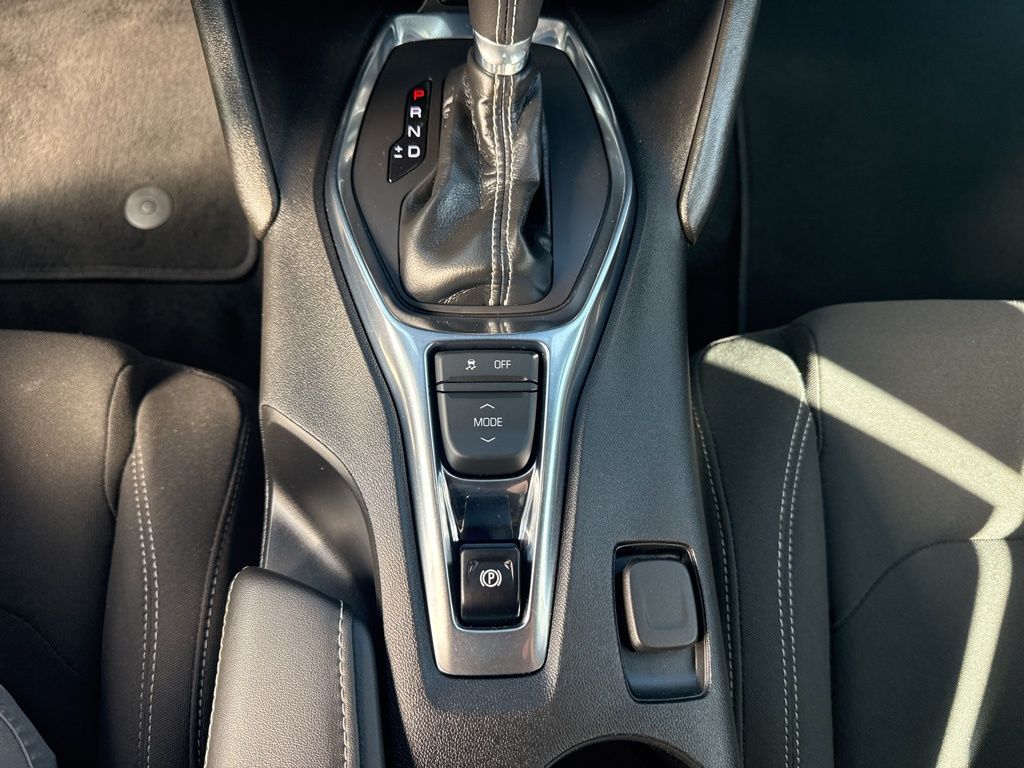 2020 Chevrolet Camaro RWD Coupe 1LT