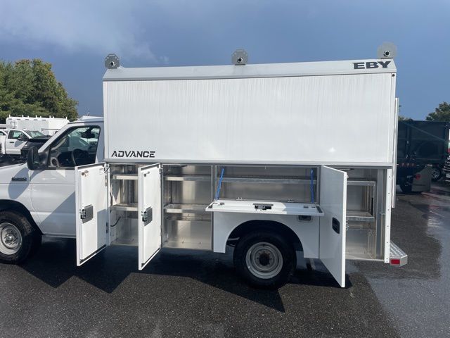 2026 Ford E-350 Cutaway 