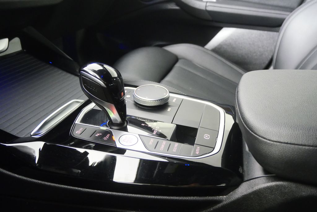 Thumbnail: 2022 BMW X3 - 22