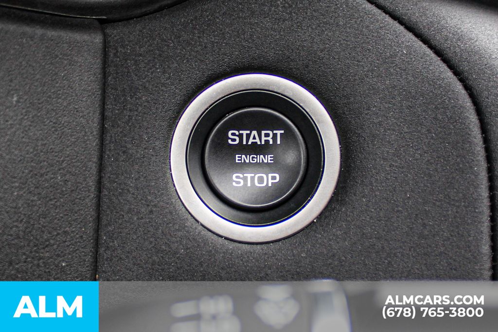 Used 2026 Blue Land Rover S image 26