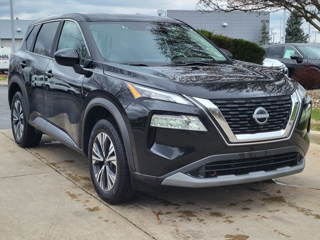 2023 Nissan Rogue SV photo