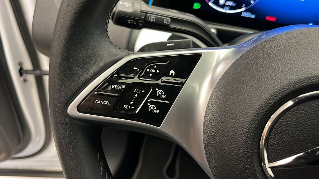 2025 Mercedes-Benz GLB 250 14