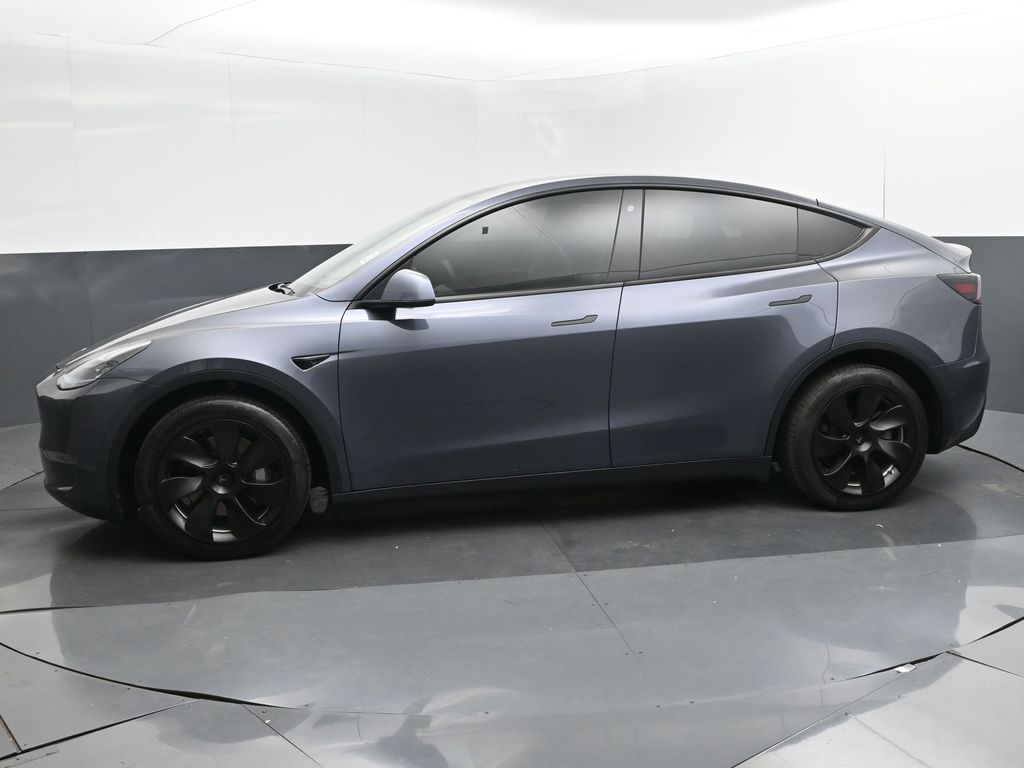 Used 2020 Tesla Model Y Long Range with VIN 5YJYGDEE1LF016501 for sale in Auburn, WA