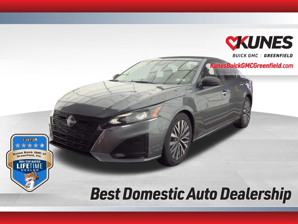 2024 Nissan Altima 2.5 SV FWD