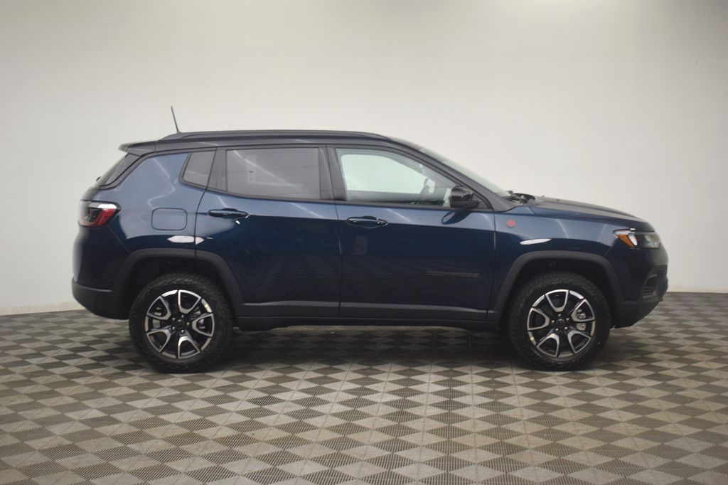 new 2026 Jeep Compass car, priced at $34,400