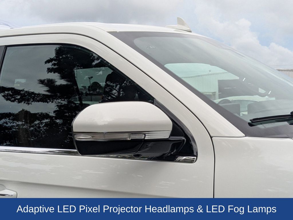 2023 Lincoln Navigator L Reserve