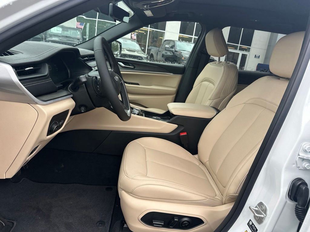 New 2026 Jeep Grand Cherokee L SUV
