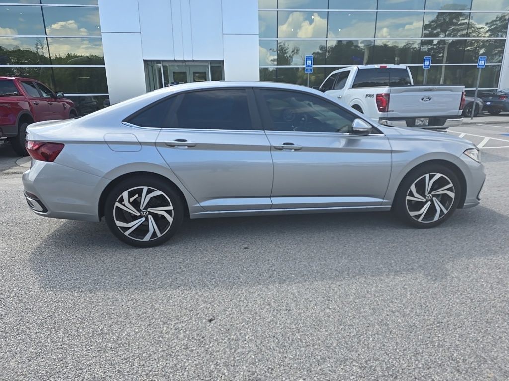 2025 Volkswagen Jetta 1.5T SEL