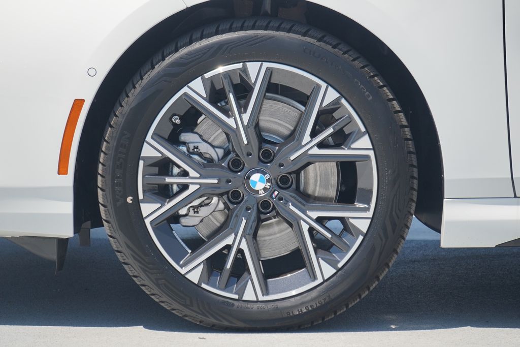 Thumbnail: 2026 BMW 2 Series - 5