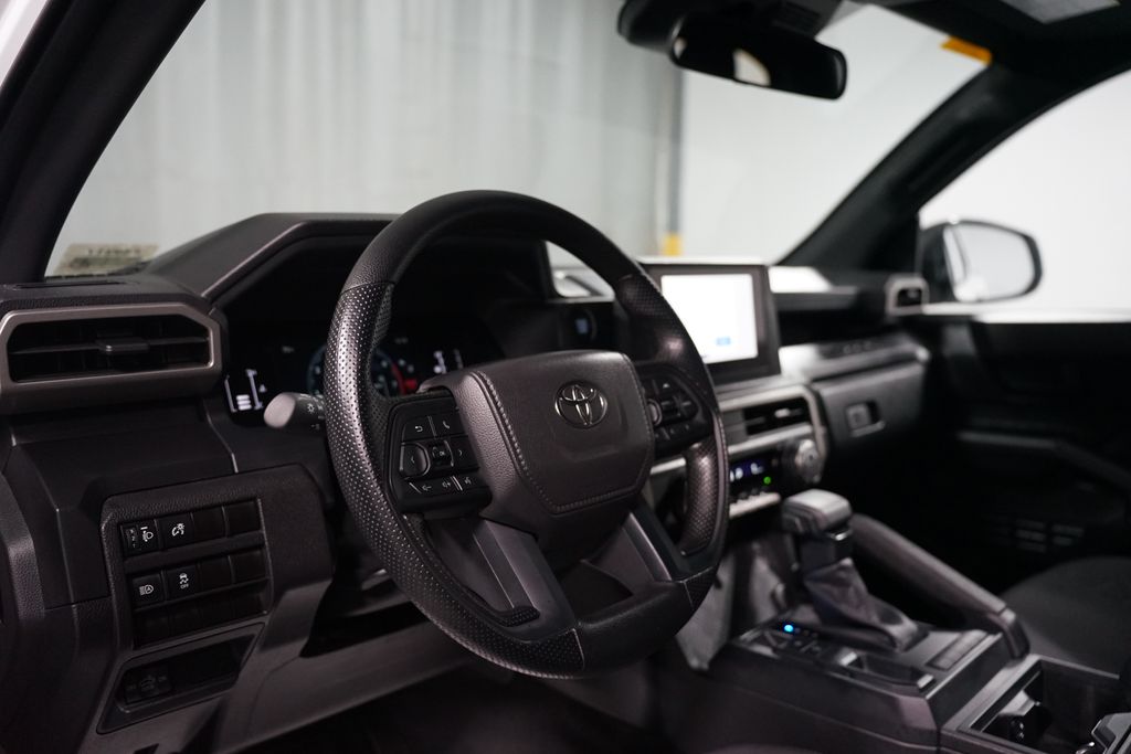 Thumbnail: 2025 Toyota Tacoma - 14