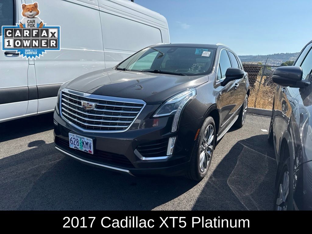 2017 Cadillac XT5 Platinum AWD