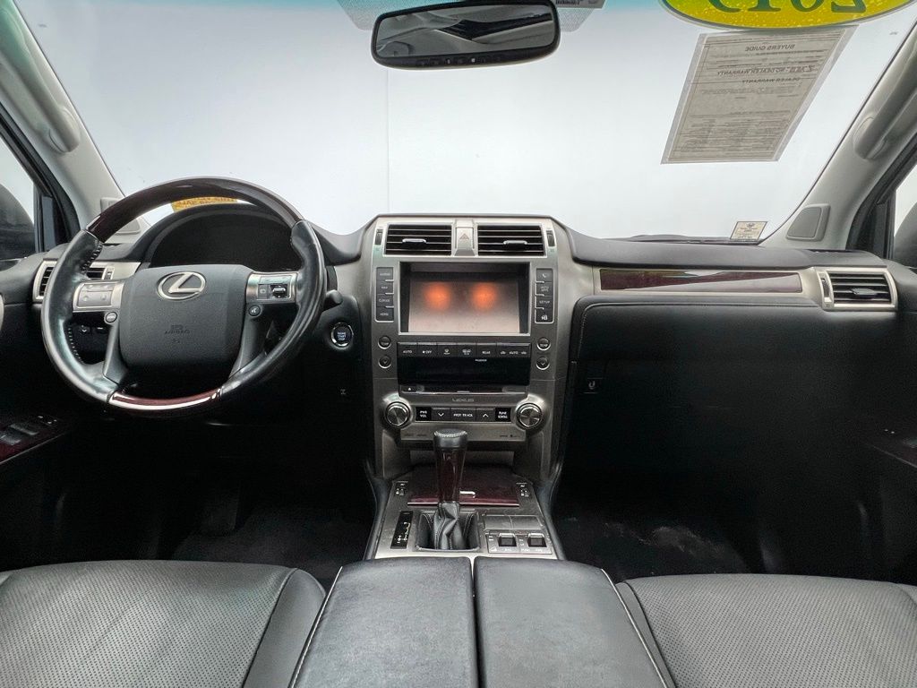 Thumbnail: 2019 Lexus GX - 12