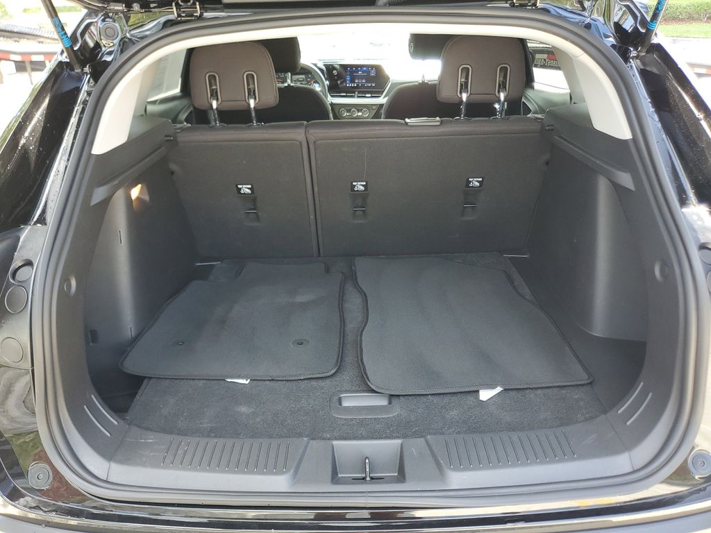 used 2024 Chevrolet Trax car, priced at $17,698