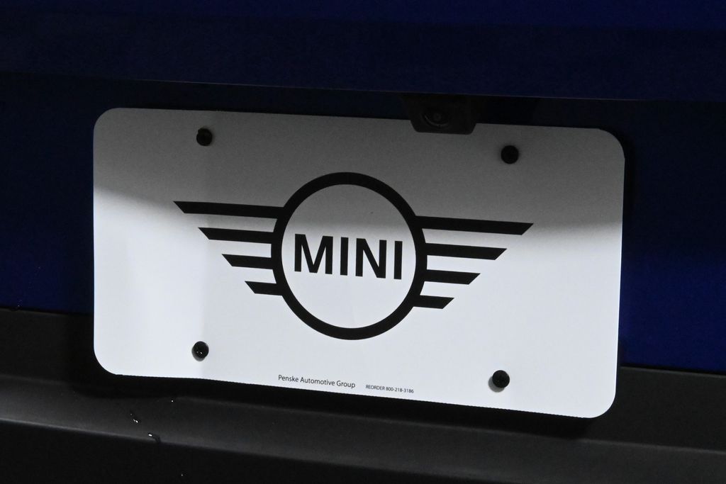 2025 MINI Cooper Countryman Base 14