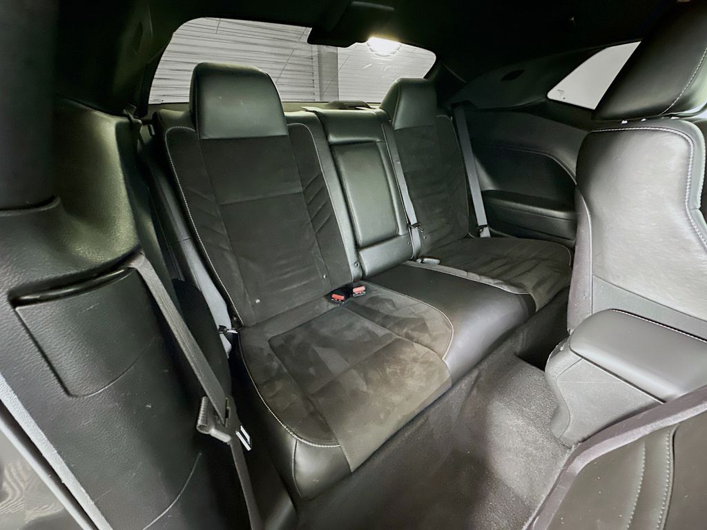 Thumbnail: 2019 Dodge Challenger - 26