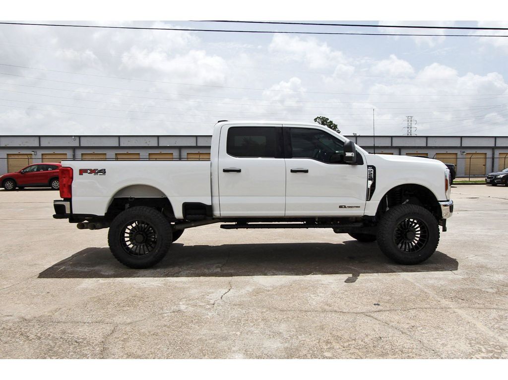 2025 Ford F-250SD XLT - 4