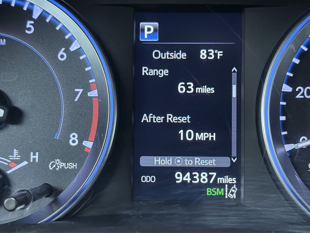 Used 2017 Toyota Highlander SUV