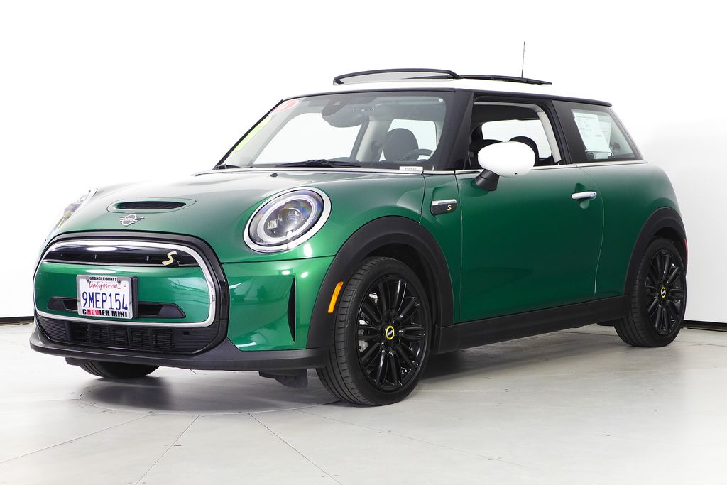 2024 MINI Cooper SE 2