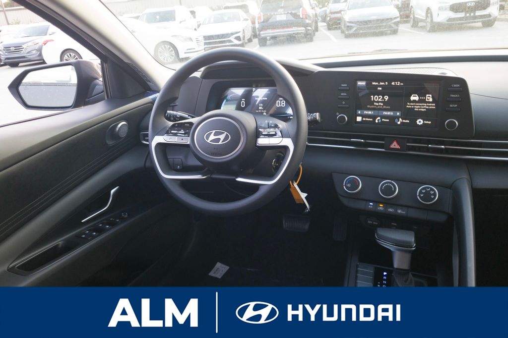 New 2026 Gray Hyundai SE image 21