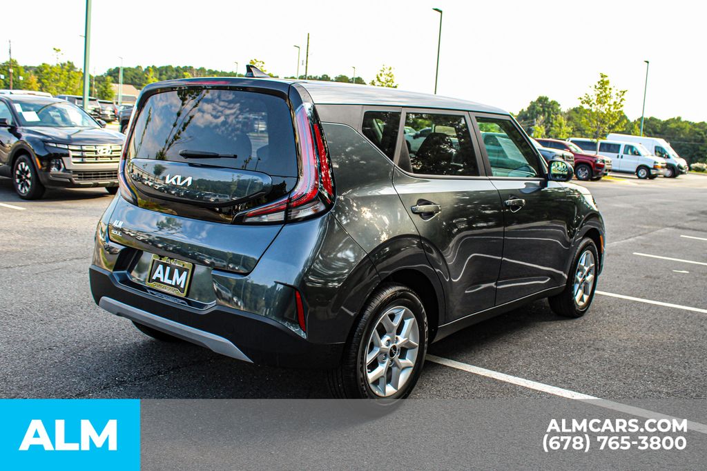 Used 2025 Gray Kia LX image 5