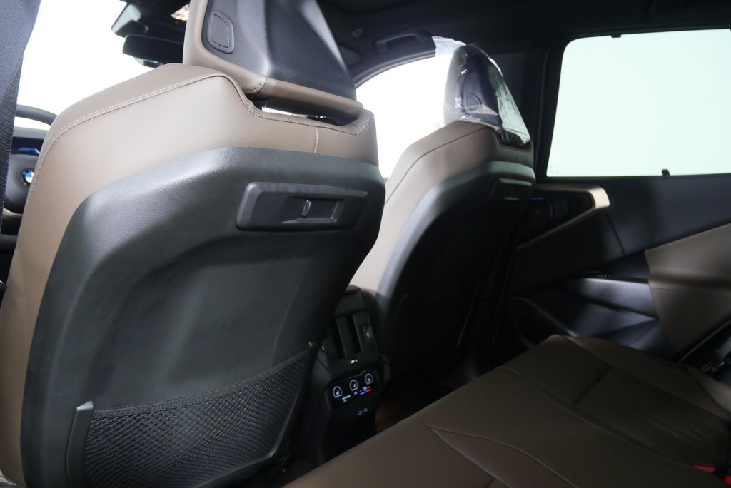 2025 BMW X3 3.0i 16