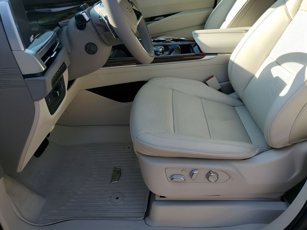 New Car 2025 Cadillac Escalade  Premium Luxury Platinum For Sale In Austin, Texas