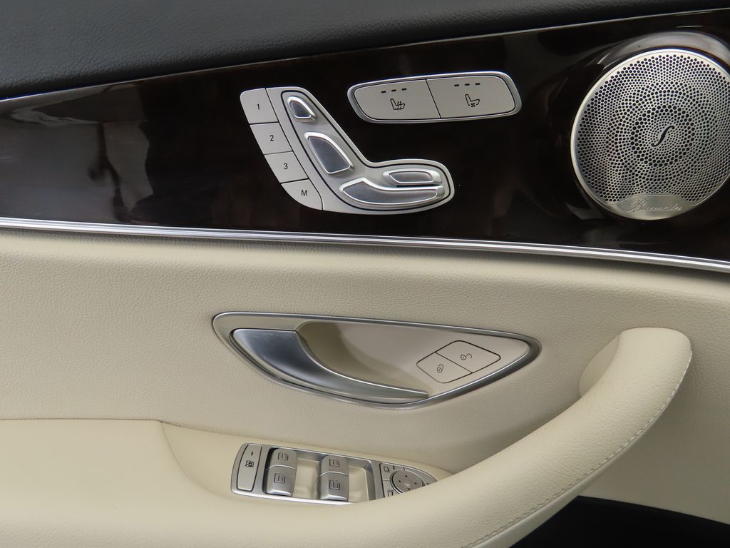 Thumbnail: 2023 Mercedes-Benz E-Class - 22