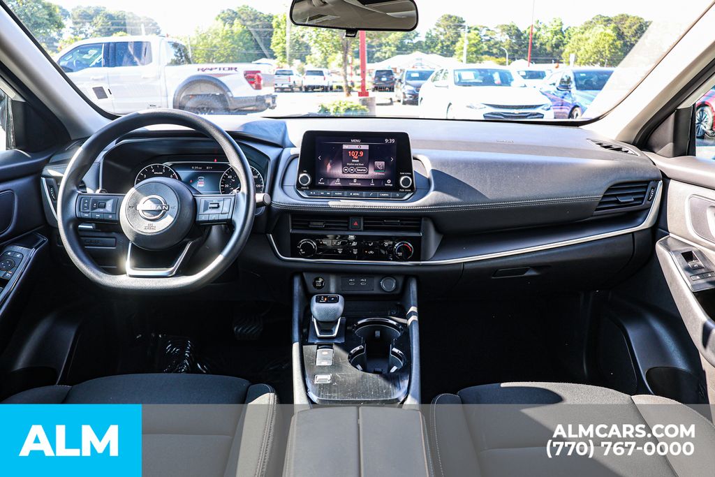 Used 2024 White Nissan S image 29