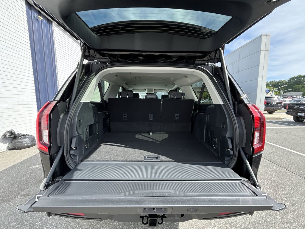New 2026 Black Ford Active image 20