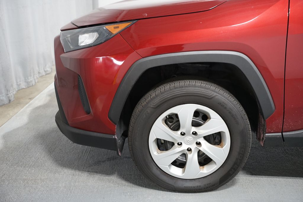 Thumbnail: 2022 Toyota RAV4 - 5