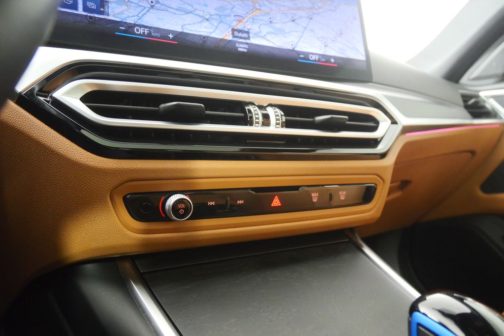 Thumbnail: 2023 BMW i4 - 23