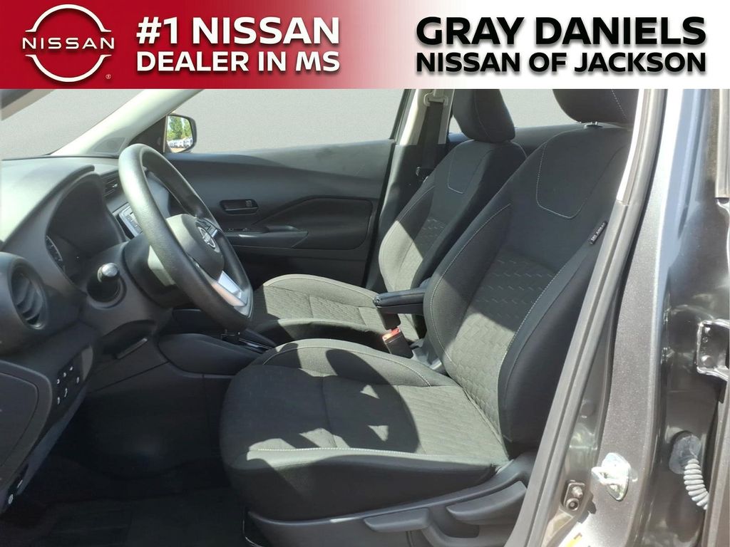Used 2022 Nissan Kicks SUV