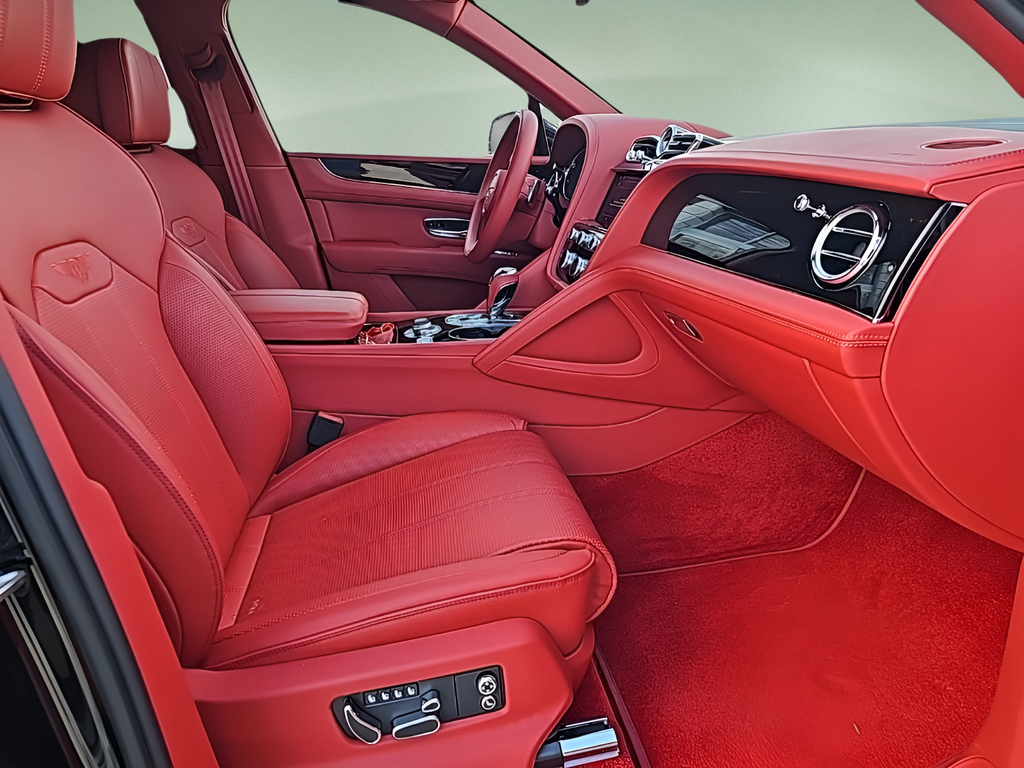 Used Bentley Bentayga 2022 thumbnail 2