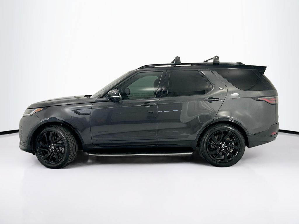 Thumbnail: 2022 Land Rover Discovery - 8