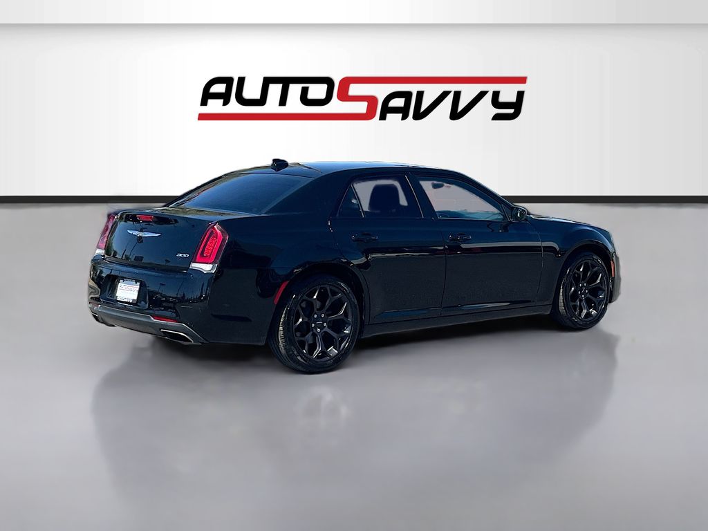 Used 2020 Black Chrysler Touring image 7