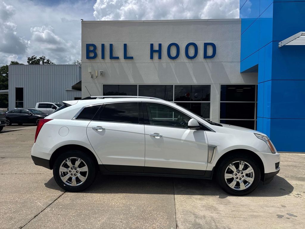 Gray (Platinum Ice Tricoat) 2015 Cadillac SRX Luxury FWD SUV / Crossover Front-Wheel Drive 6-Speed Automatic