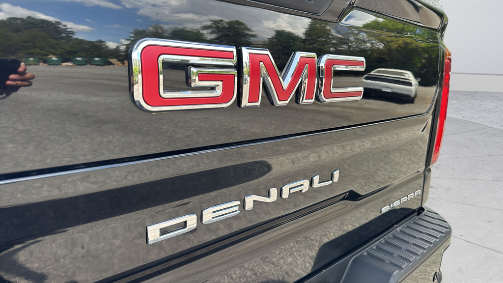 Used 2020 GMC Sierra 1500 Denali 4D Crew Cab