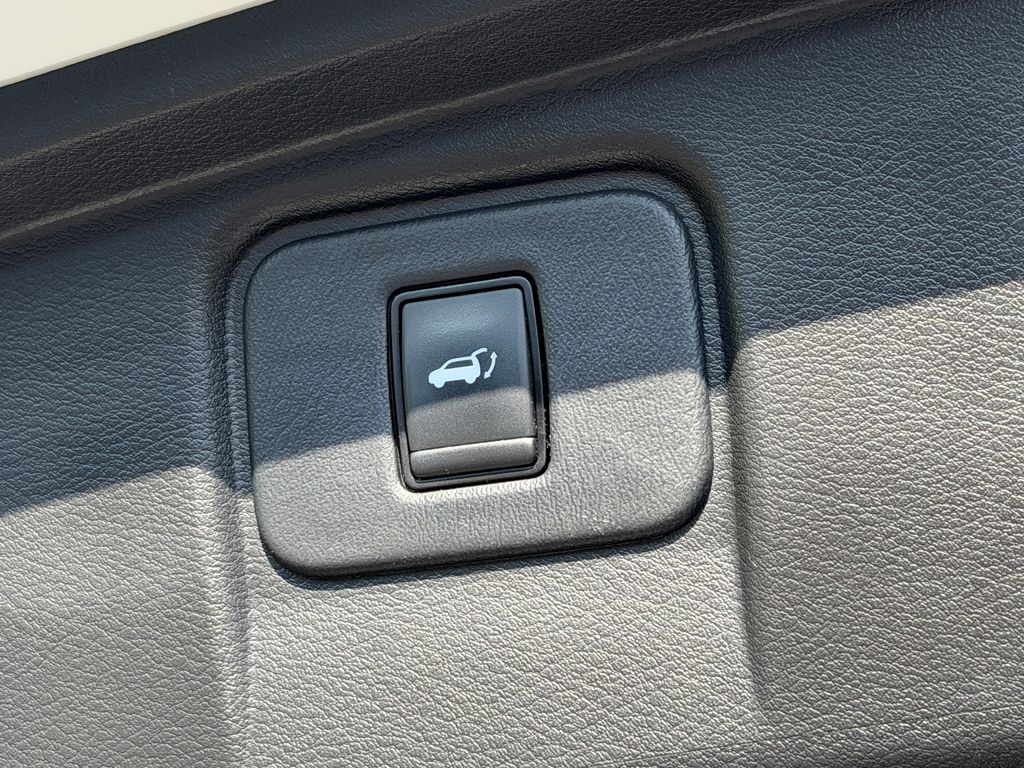 Thumbnail: 2021 Nissan Murano - 14
