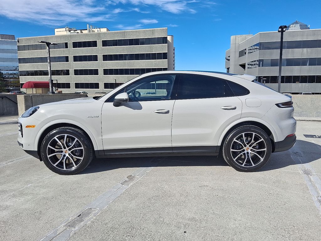 Thumbnail: 2026 Porsche  - 11