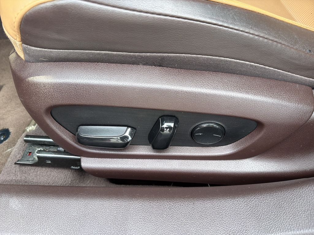 Used 2019 Lexus ES Sedan