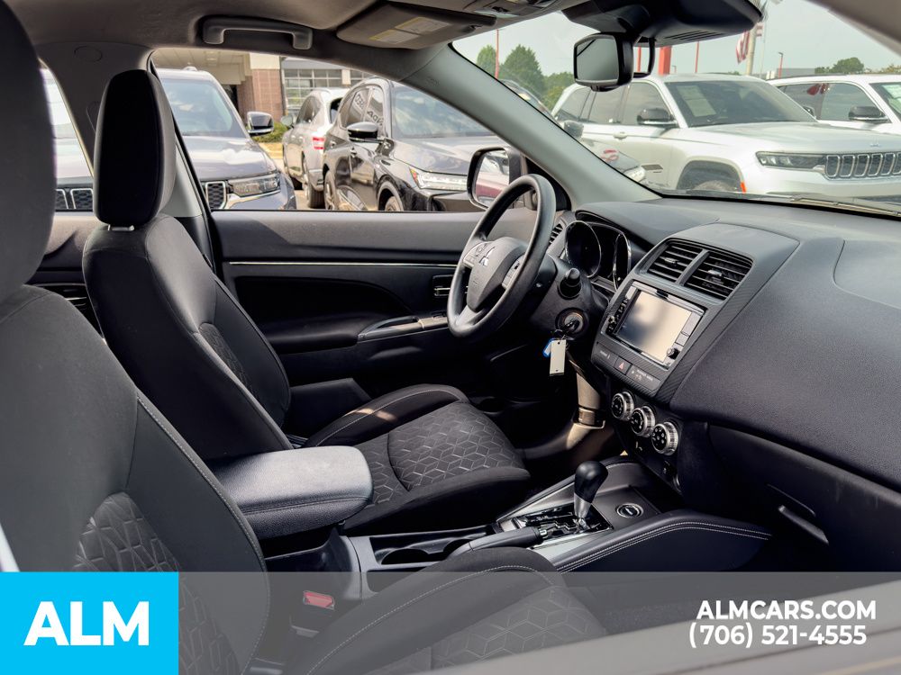 Used 2024 Black Mitsubishi 2.0 ES image 16