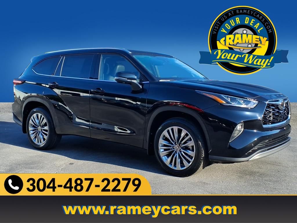 Midnight Black Metallic 2026 Toyota Highlander SUV / Crossover All-Wheel Drive 8-Speed Automatic
