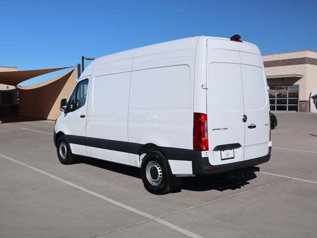 2025 Mercedes-Benz Sprinter 2500 7