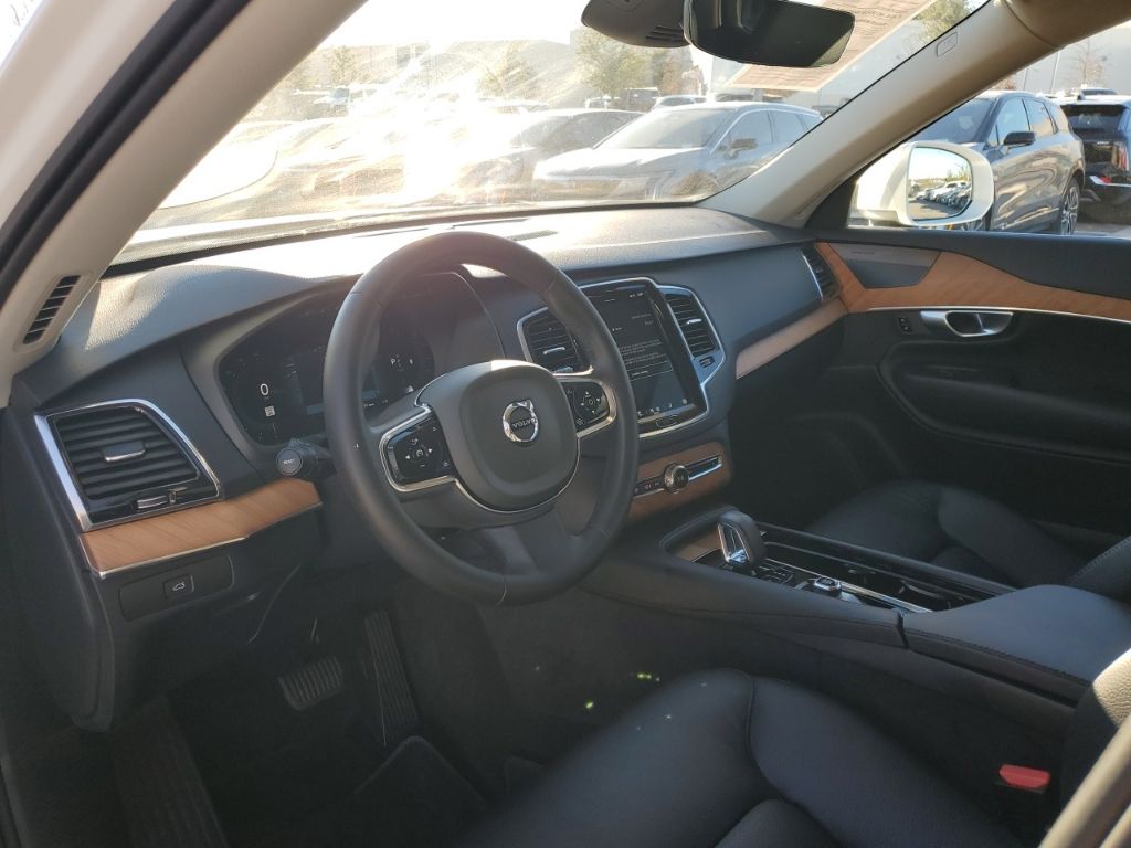 Used Car 2024 Volvo Xc90  B6 Plus Bright Theme 6-seater For Sale Under $50,000 In Austin, Texas