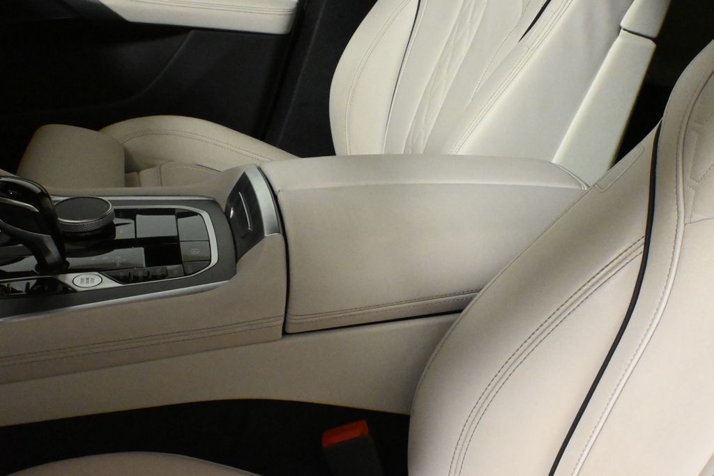 Thumbnail: 2023 BMW X6 - 26