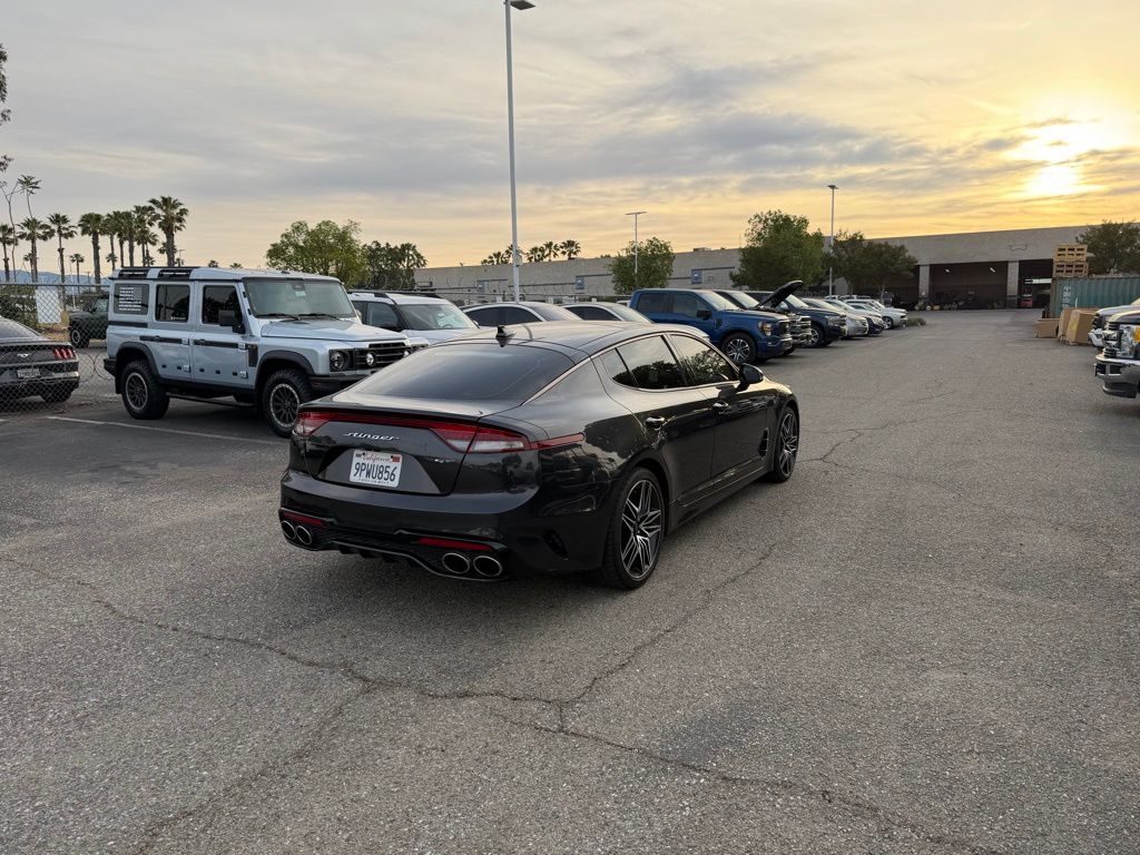 Used 2022 Kia Stinger GT1 4D Sedan