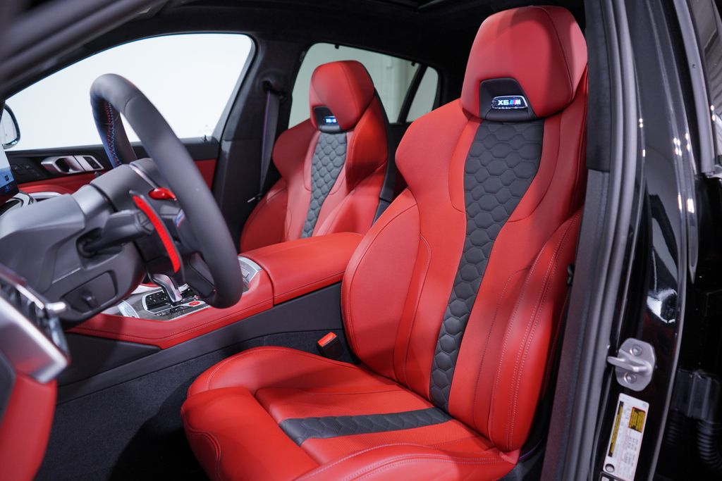 Thumbnail: 2027 BMW X6 - 7