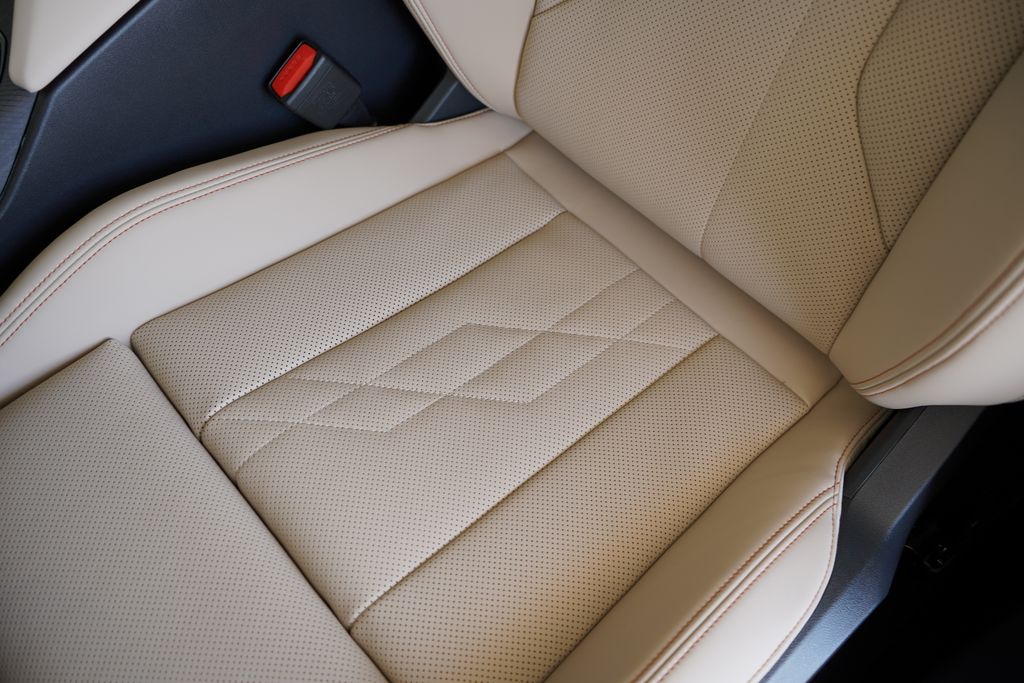 Thumbnail: 2026 BMW X3 - 12